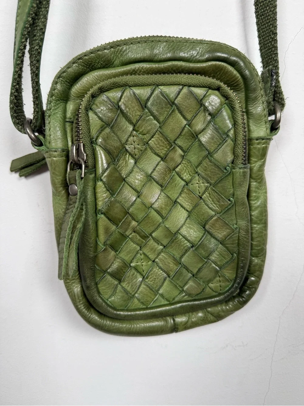 ENICCI Green Genuine Woven Leather Crossbody Bag Mini  Pouch Boho Vintage